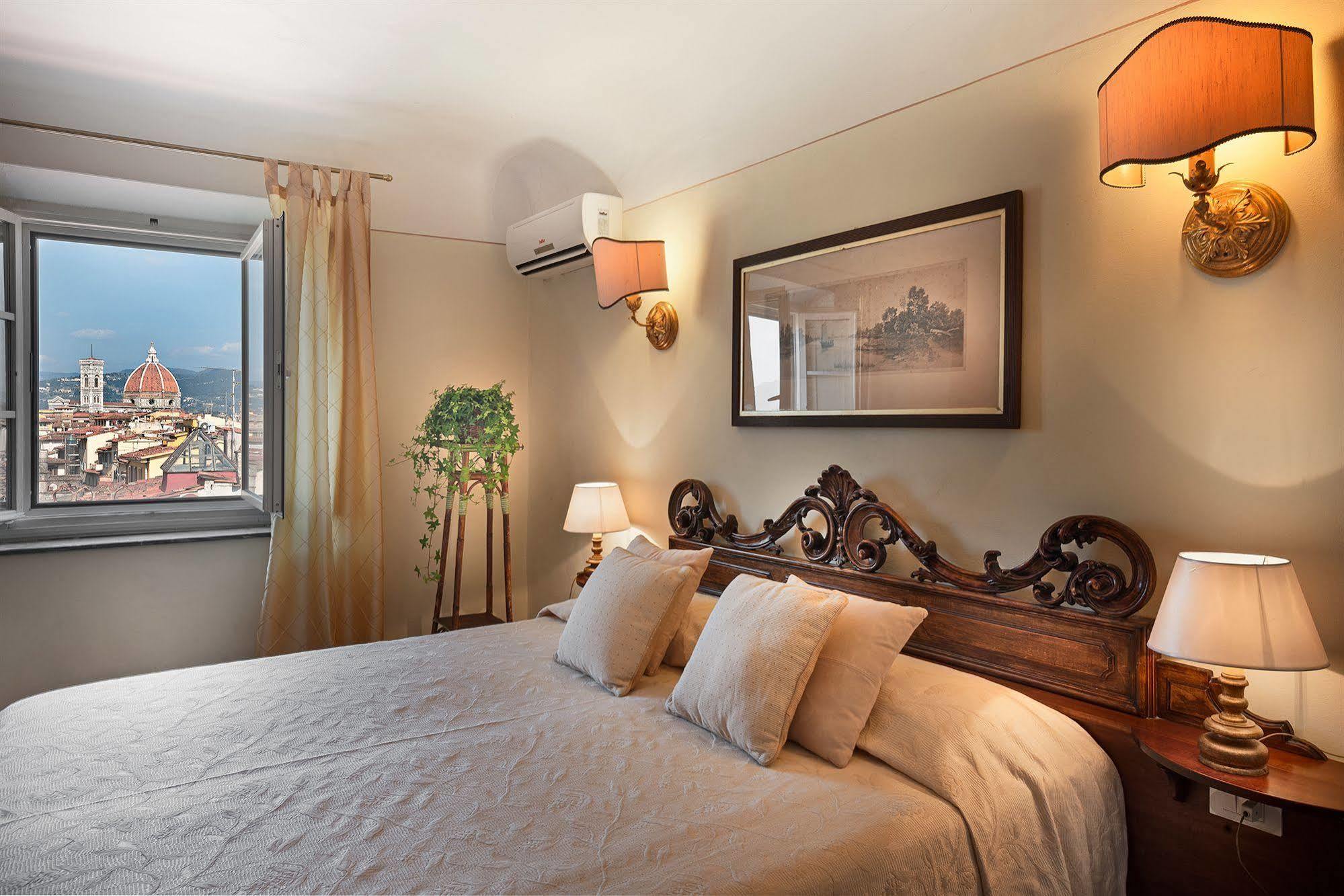 Hotel Palazzo Guadagni Firenze Bagian luar foto